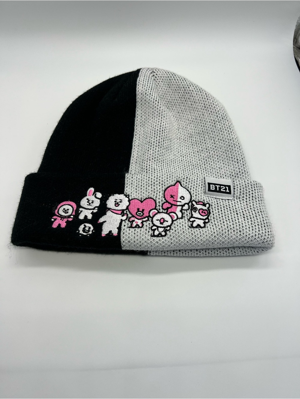 BTS BT21 Hot Topic Beanie Hat Women Black White Pink Embroidered Skullcap Winter